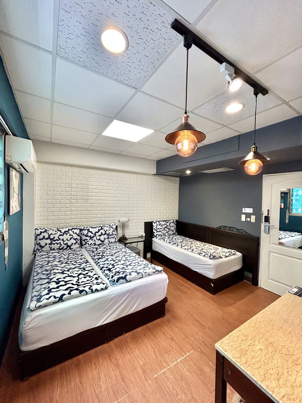 Standard Triple Room | 13 bedrooms, individually decorated, individually furnished, desk