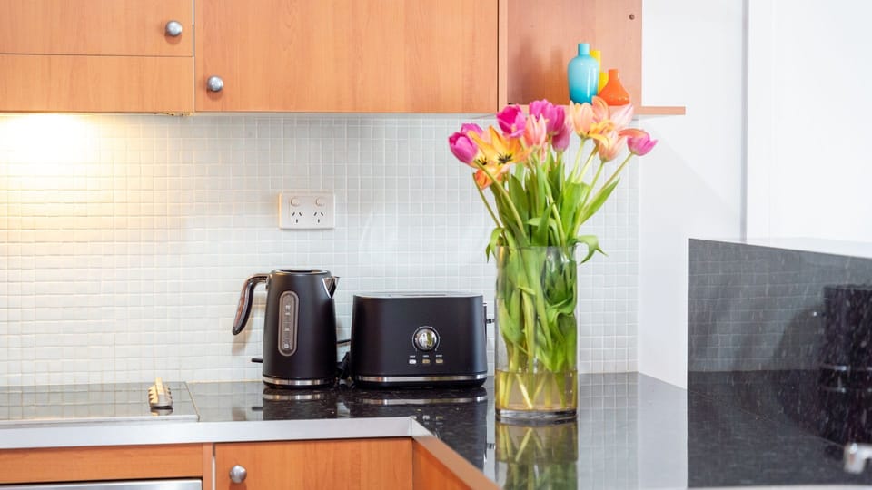 Chef's Kitchen | 800m to Vincentia Shopping Village