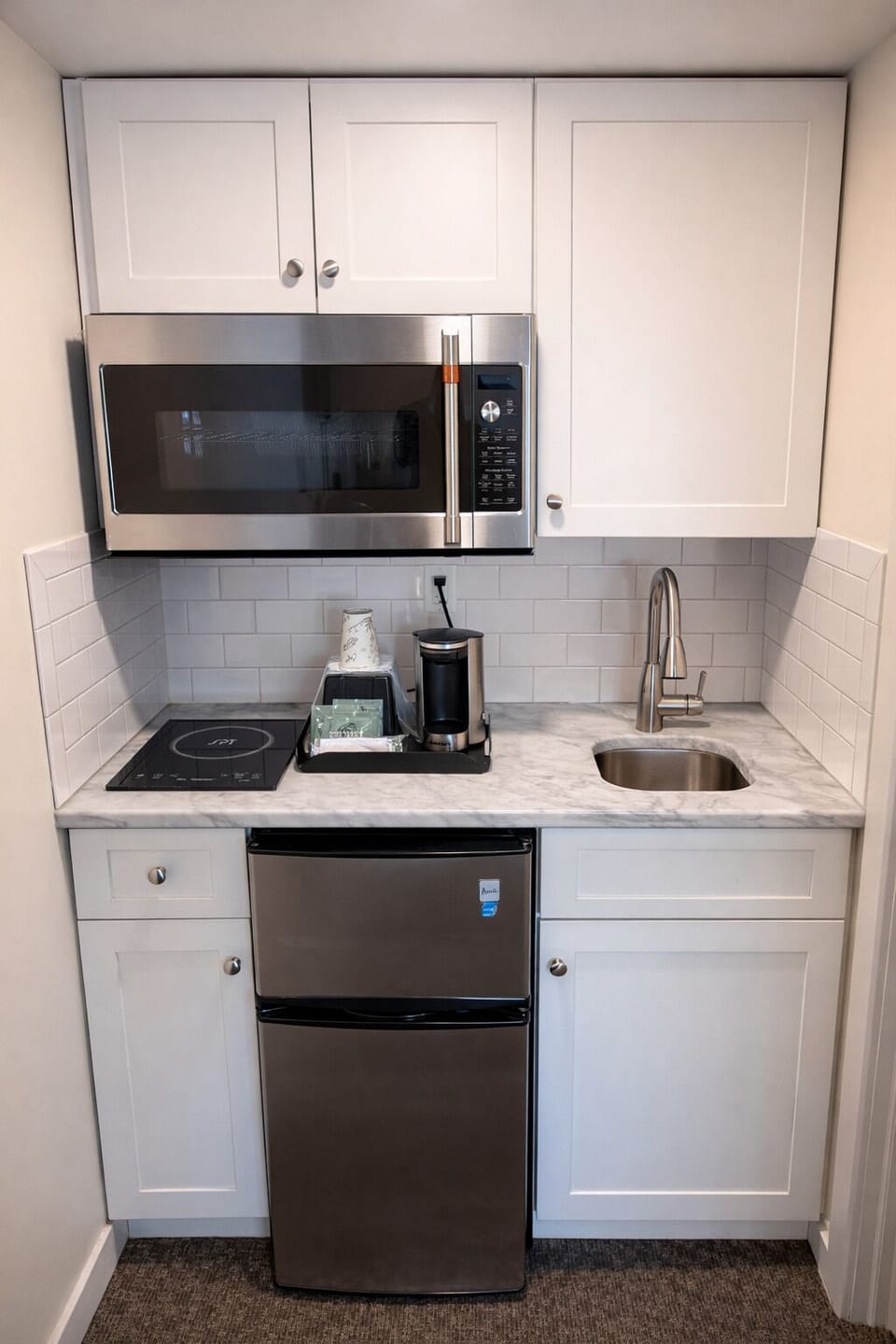 Room, 2 Queen Beds, Kitchenette | Private kitchenette | Mini-fridge