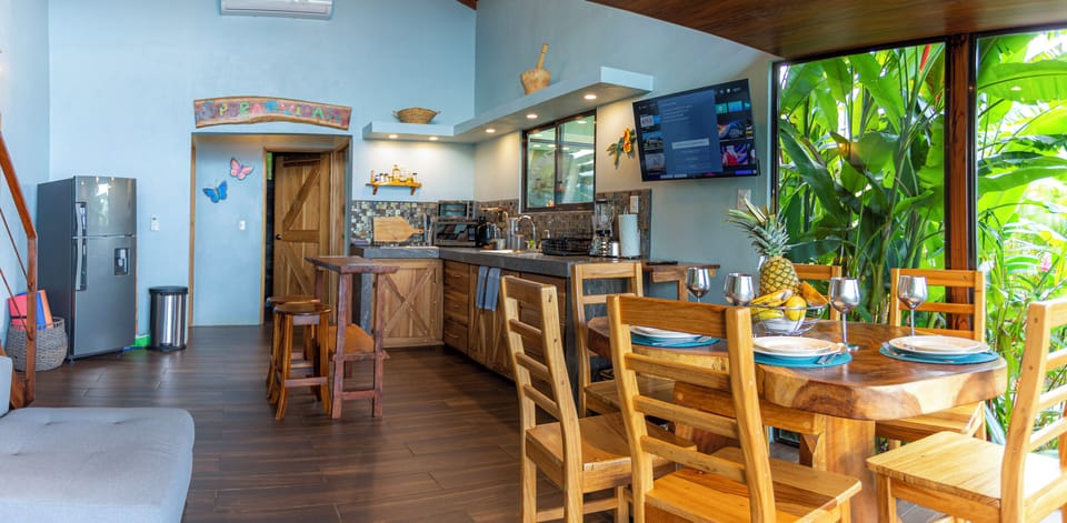 Family Cabin | Living area