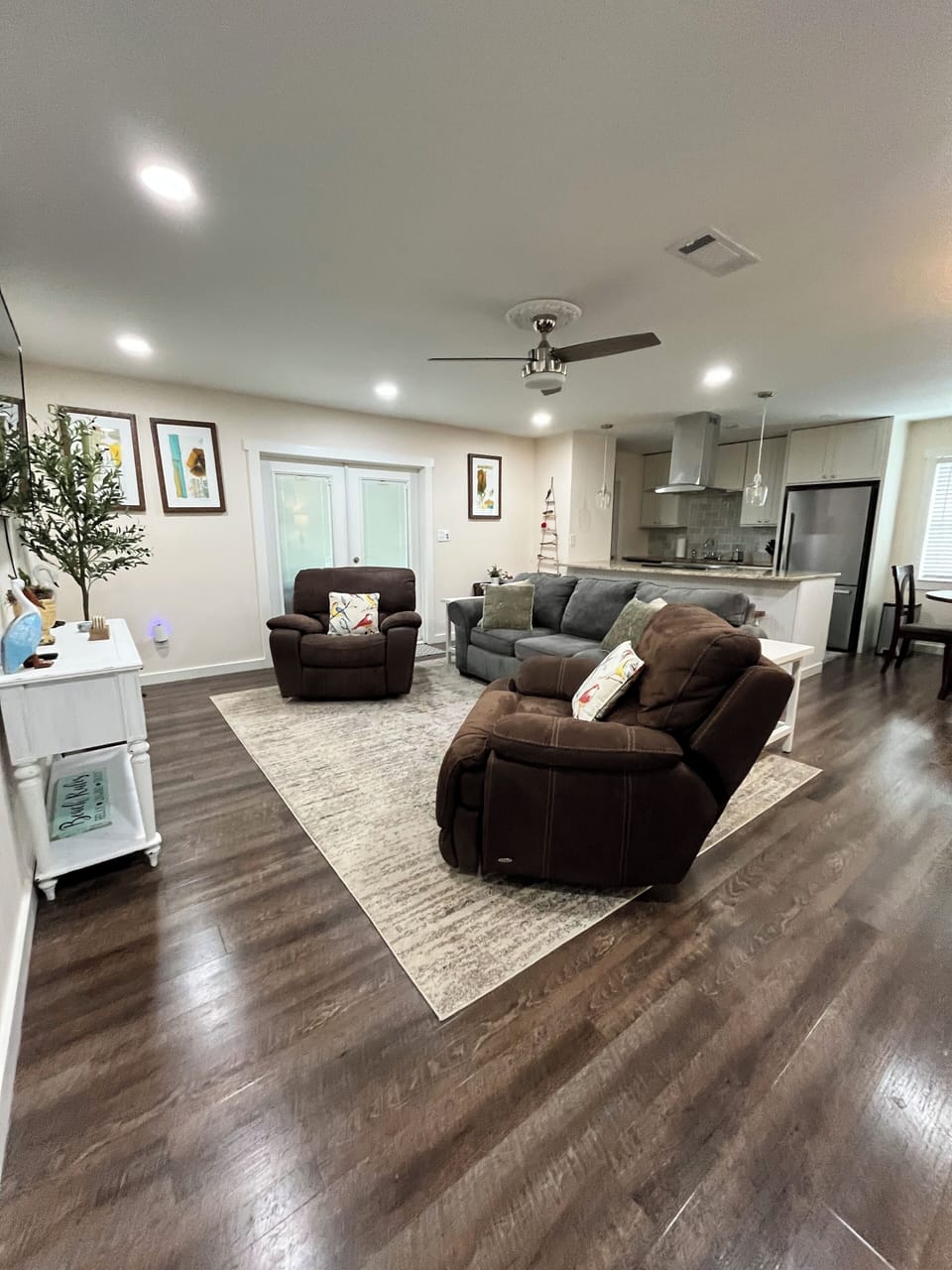 Inviting living room 😇