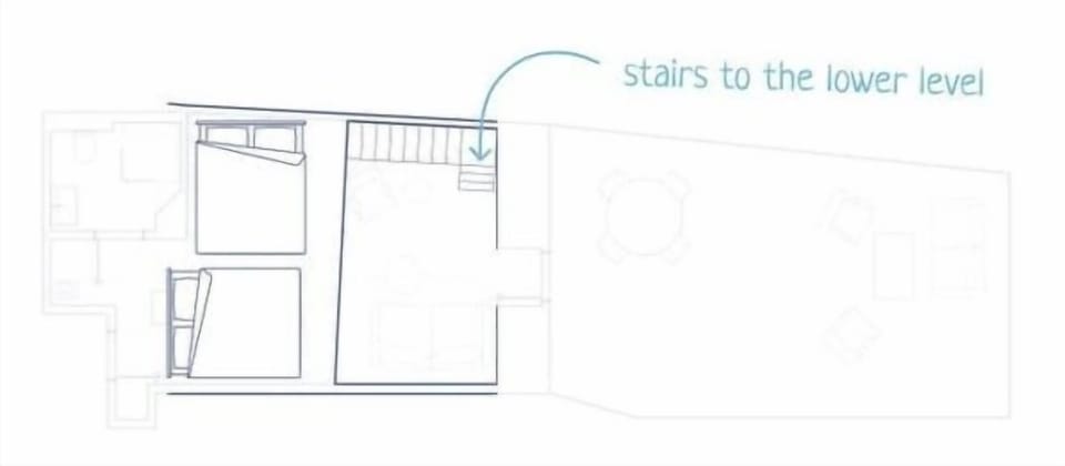 Floor plan of the upper level of the room
