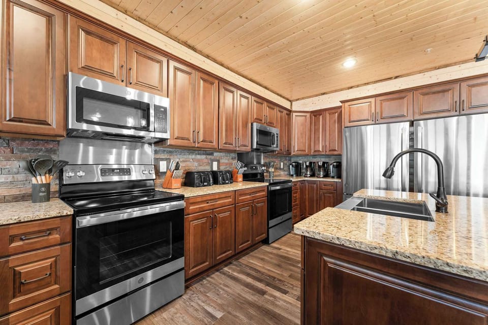 Huge kitchen