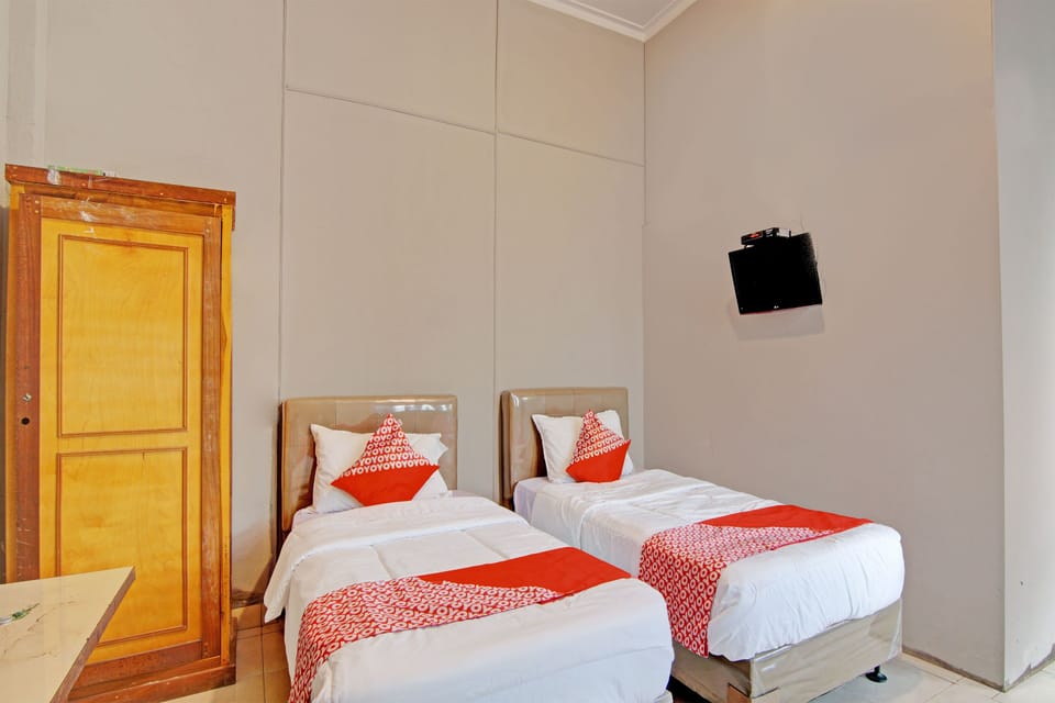 Standard Twin Room | Free WiFi, bed sheets