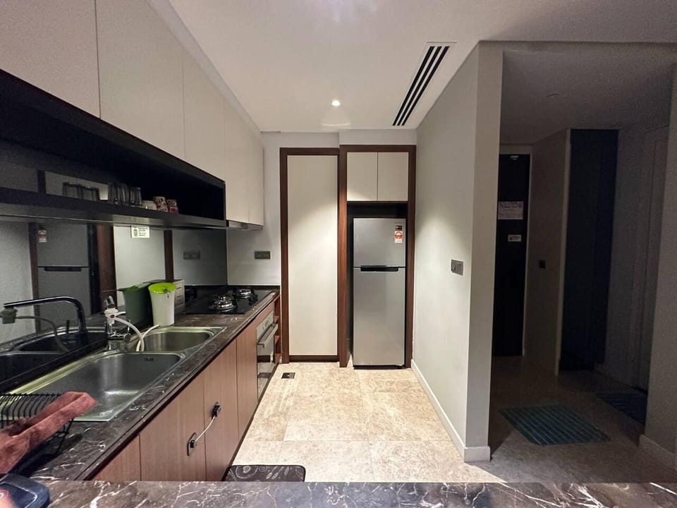 Studio | Private kitchen | Fridge, microwave, oven, stovetop