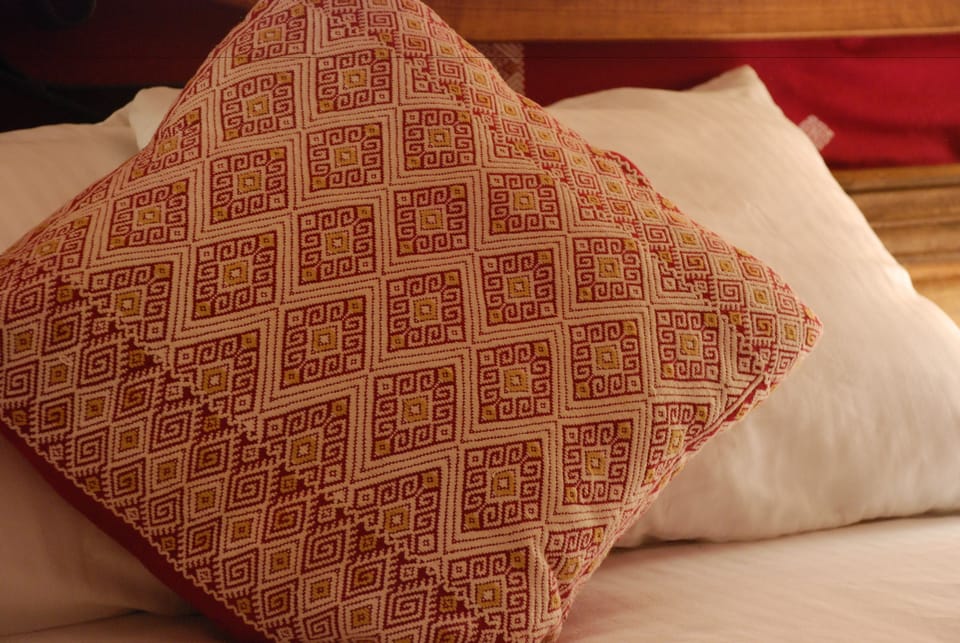 Comfort Triple Room | Premium bedding, in-room safe, desk, iron/ironing board