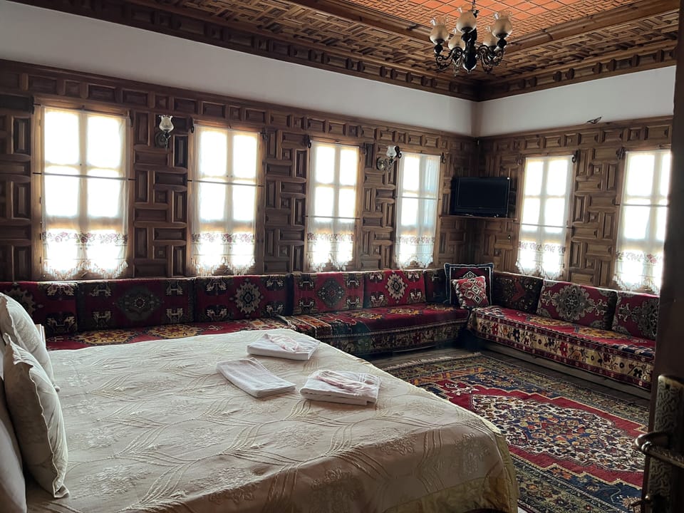Superior Room | Individually decorated, individually furnished, desk, laptop workspace