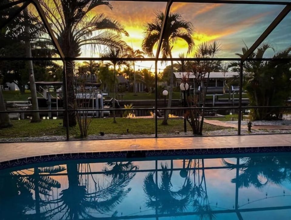 Great Florida Sunsets From Our West Facing Lanai
