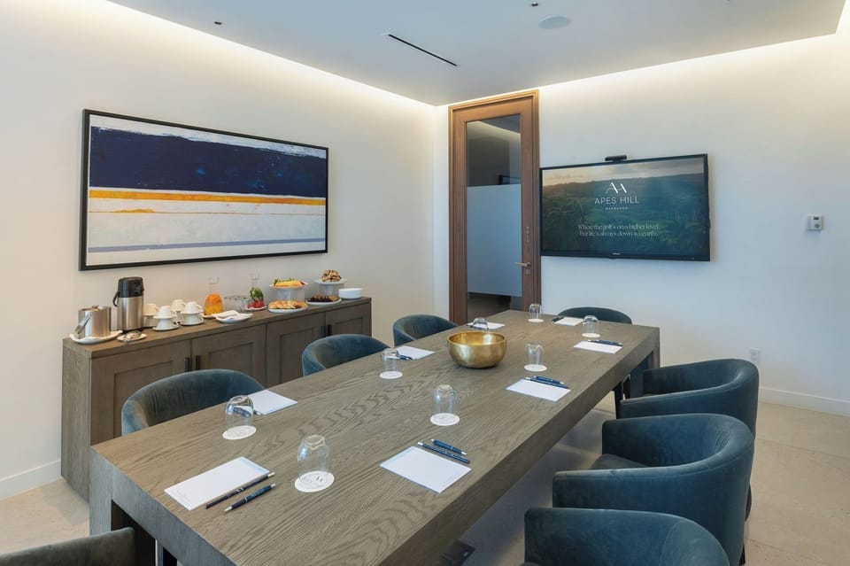 Meeting facility