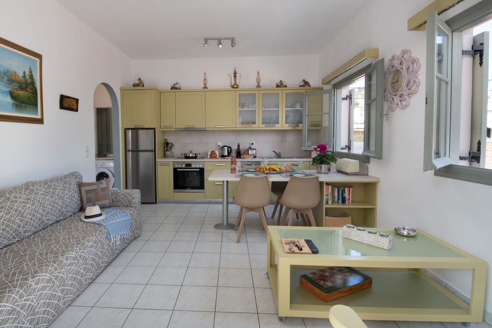 House, Smoking | 1 bedroom