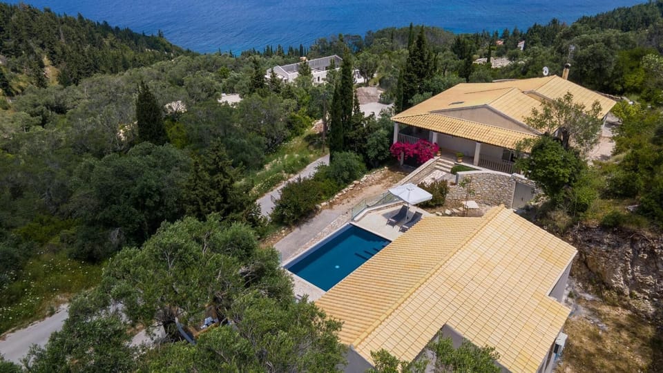 House, Smoking | 2 bedrooms