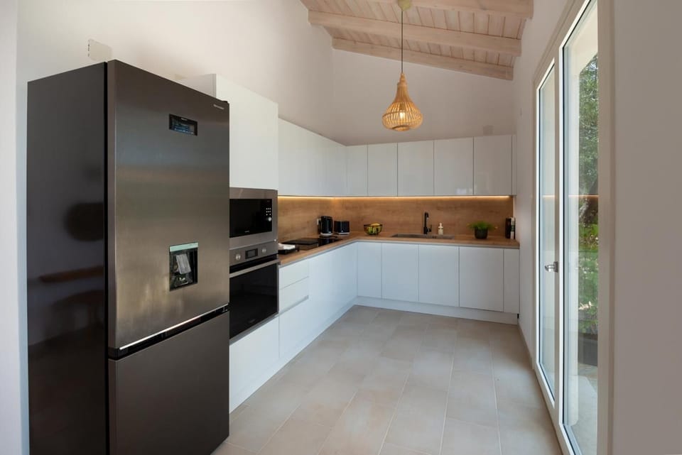 House, Smoking | 2 bedrooms