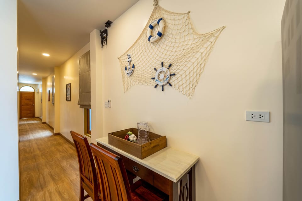 Panoramic Villa | 3 bedrooms, iron/ironing board, WiFi (free), bed sheets
