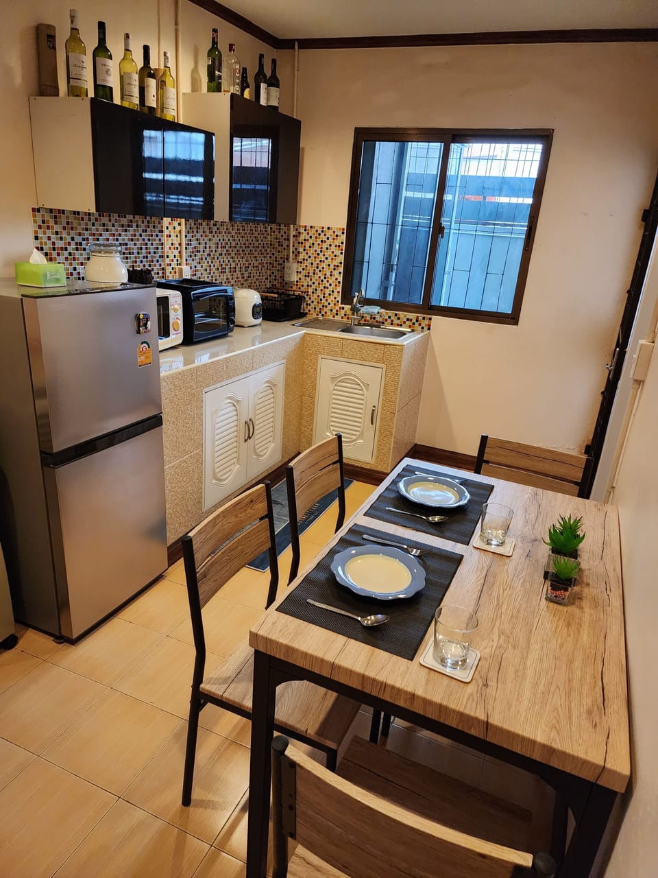 Fridge, microwave, oven, rice cooker