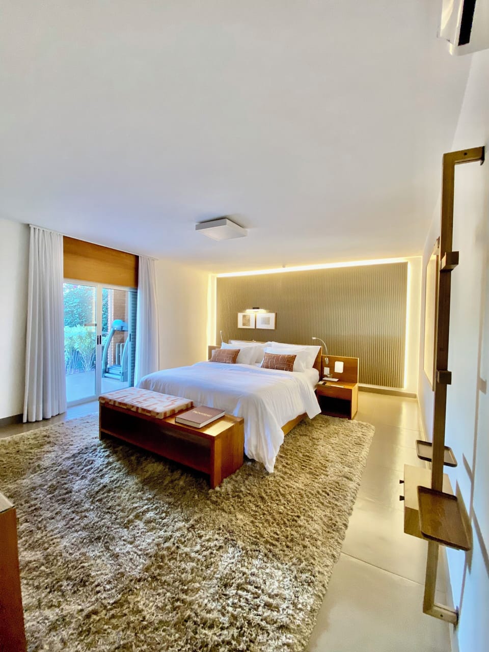 Presidential Studio Suite | Minibar, in-room safe, soundproofing, free WiFi