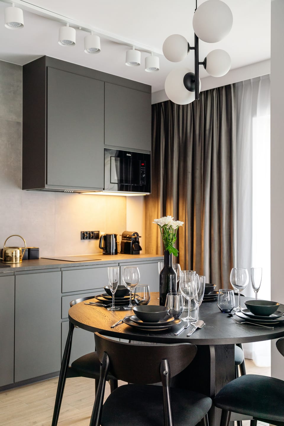 Private kitchenette