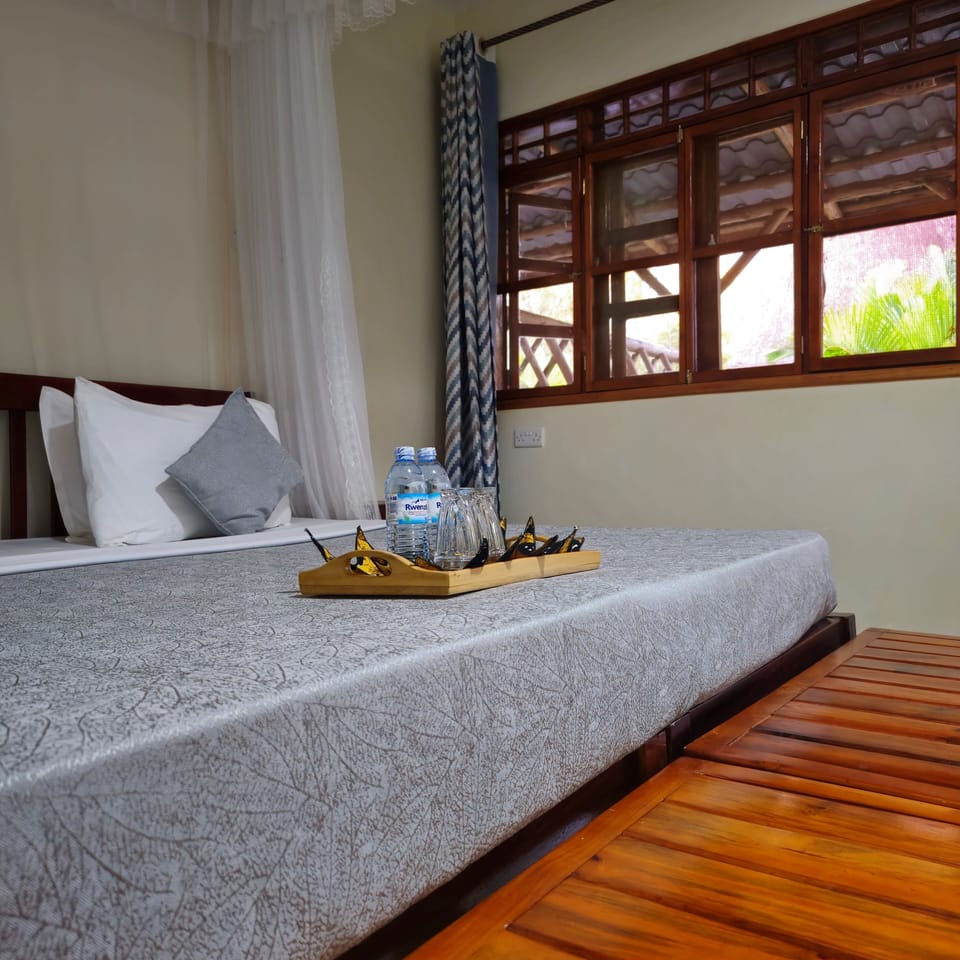 Double or Twin Room, 1 Double or 2 Twin Beds | Premium bedding, desk, laptop workspace, free WiFi