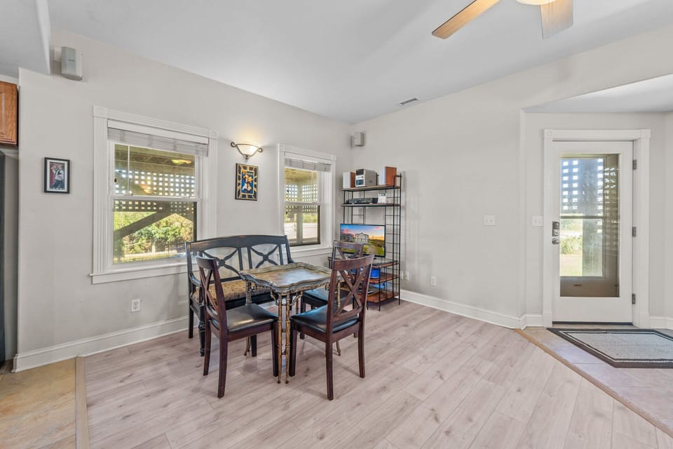 Surf or Sound Realty - 1153 - Windows Over Waves - Game Room -2