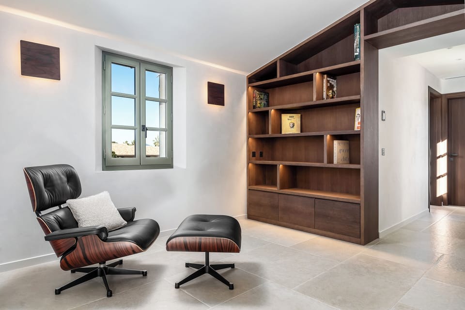 Villa Eucleia | Living area | 55-inch flat-screen TV with satellite channels, Netflix