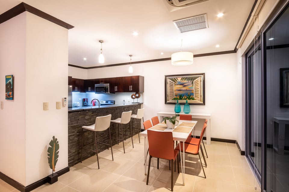 Dining Table and Bar Seats