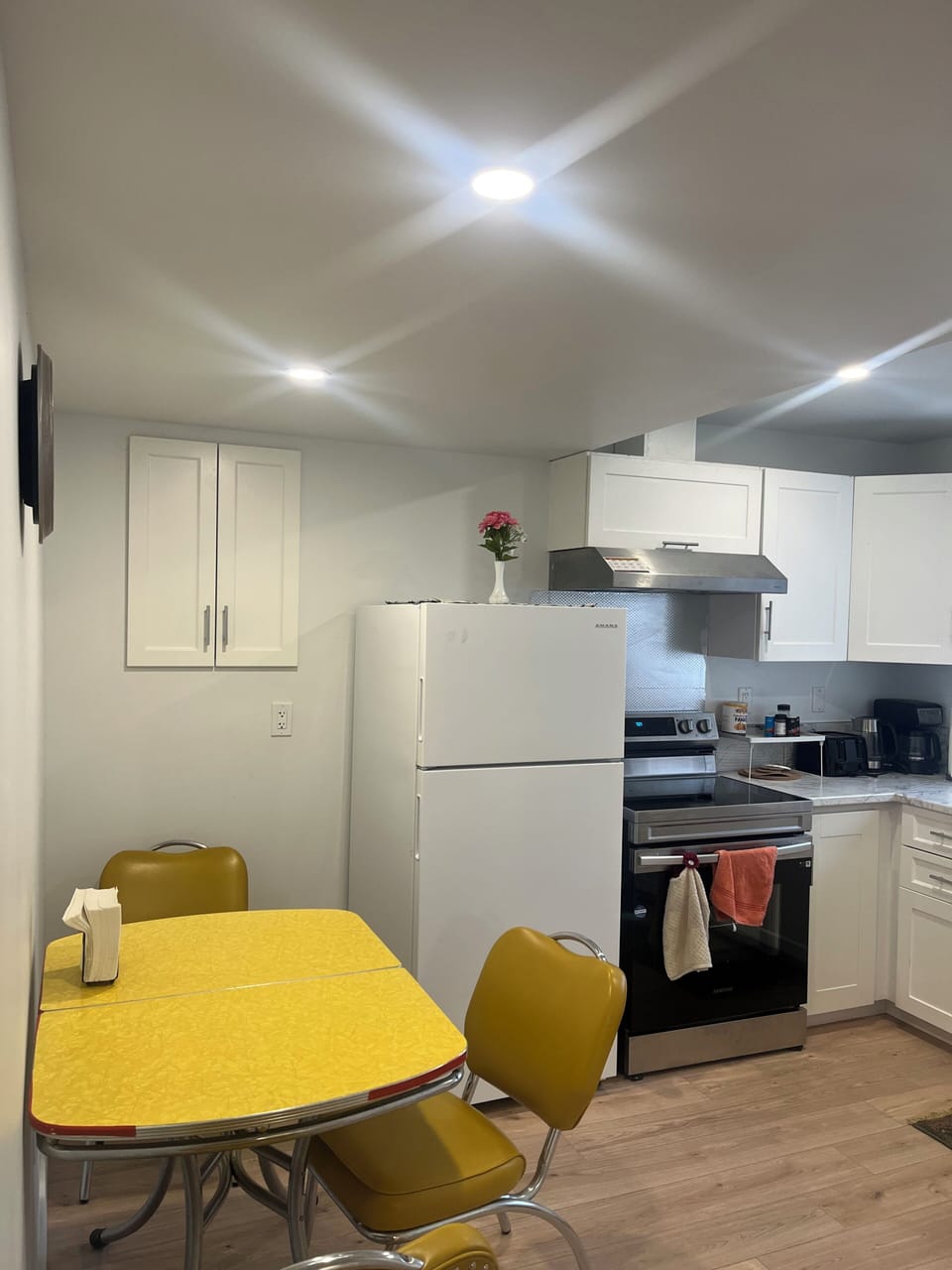 Stove fridge area
