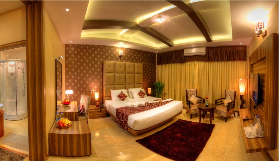 Elegance Room | Desk, laptop workspace, blackout drapes, soundproofing