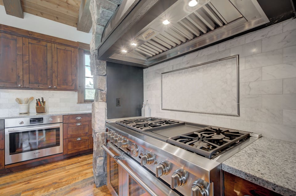 Kitchen Cook Top
