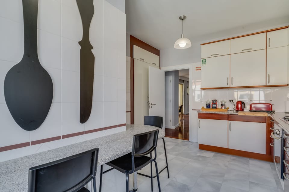 City Apartment | Private kitchen | Electric kettle