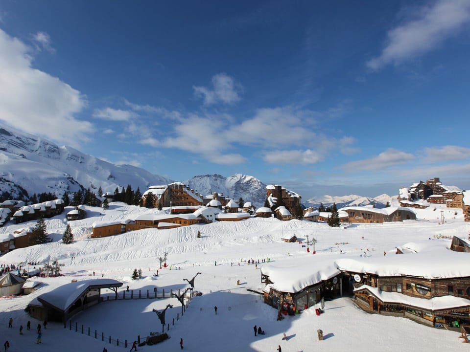Snow and ski sports