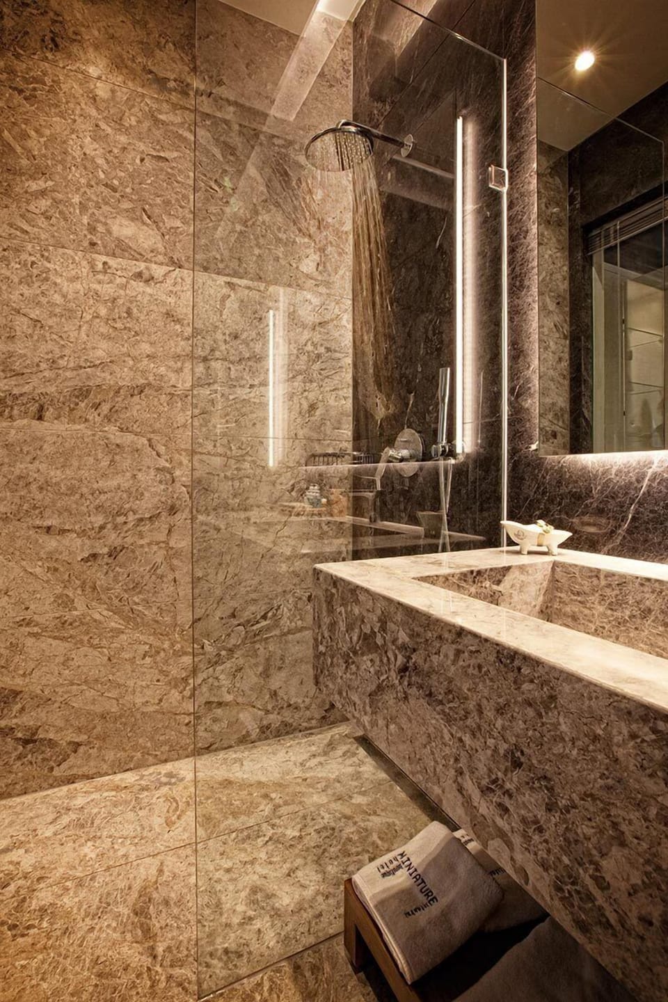 Suite, 1 King Bed with Sofa bed | Bathroom | Free toiletries, hair dryer, bathrobes, slippers