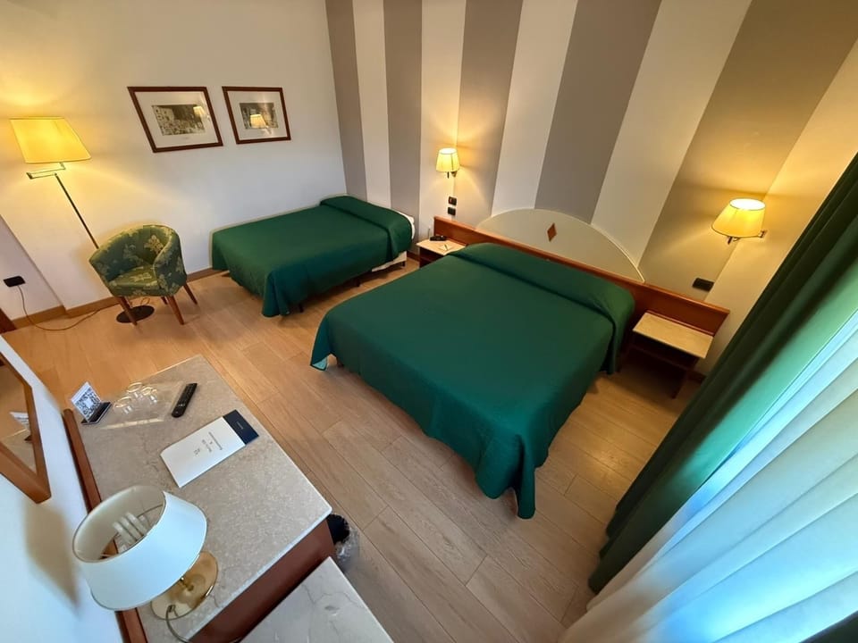 In-room safe, desk, blackout drapes, soundproofing