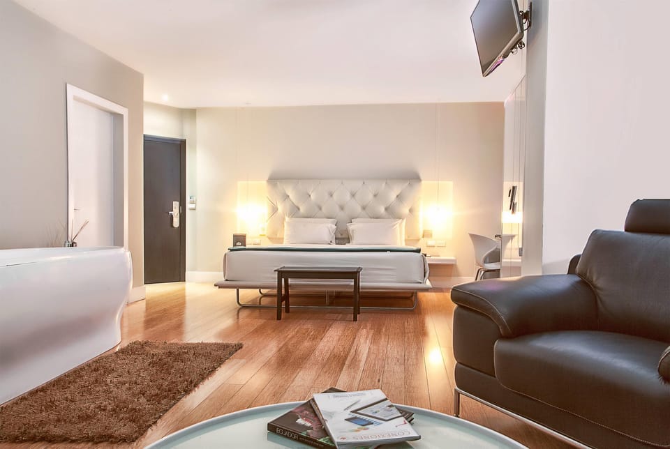 Presidential Suite, 1 King Bed, Non Smoking | Egyptian cotton sheets, premium bedding, in-room safe, desk