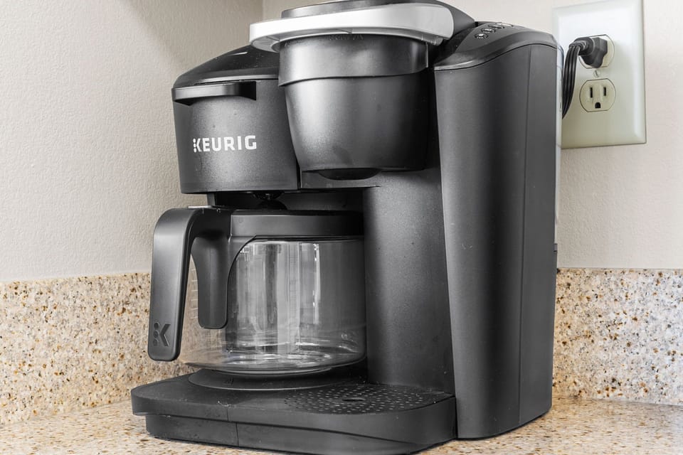 Dual coffee maker