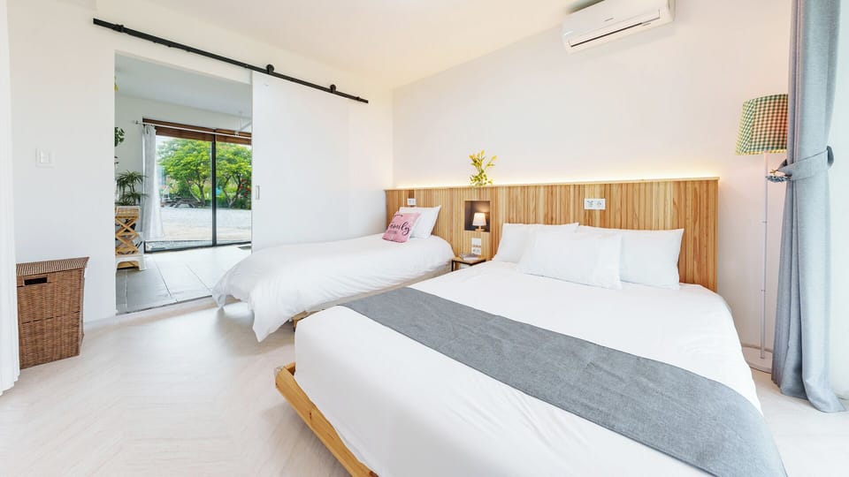Basic Room, 2 Bedrooms (Private (Group/Pvt BBQ/Sea View)) | 2 bedrooms, WiFi (free)