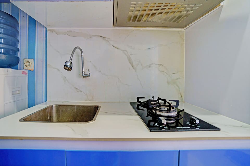 Deluxe Double Room | Laptop workspace, free WiFi, bed sheets