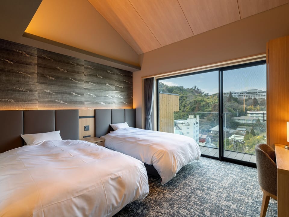 [301] Eigetsu/Private Open-air Bath (60sqm), Non Smoking | WiFi (free), bed sheets