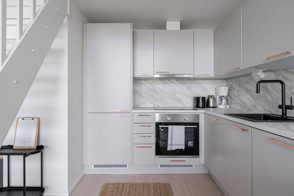 Design Apartment | Private kitchen | Full-size fridge, microwave, oven, stovetop