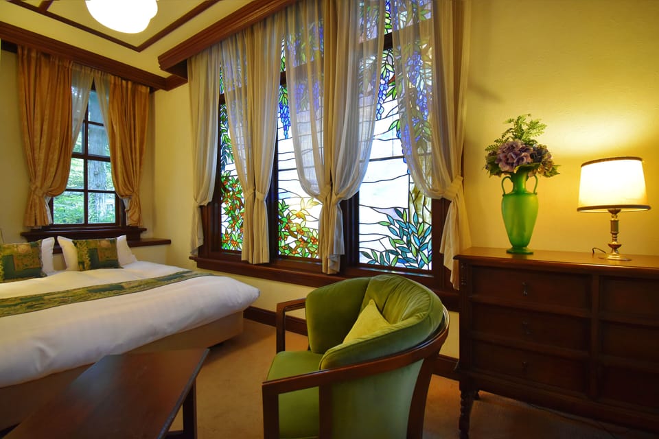Deluxe Double Room, Non Smoking | Desk, cribs/infant beds, free WiFi, bed sheets