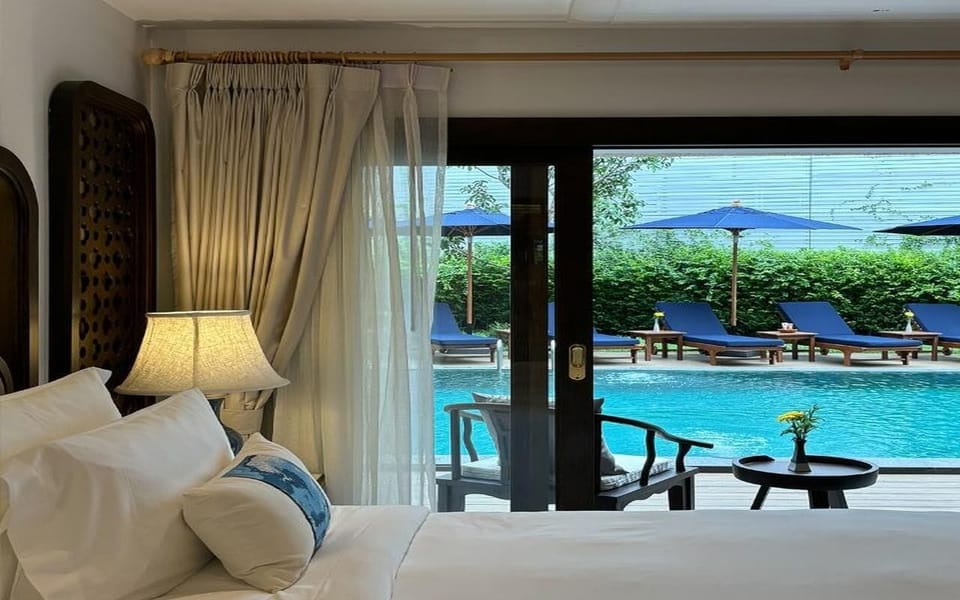 Egyptian cotton sheets, premium bedding, down comforters