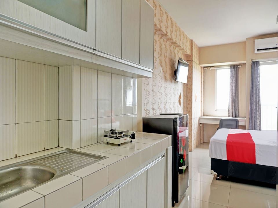 Deluxe Double Room | Desk, free WiFi, bed sheets