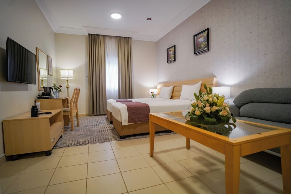 Standard Double or Twin Room | In-room safe, iron/ironing board, free WiFi
