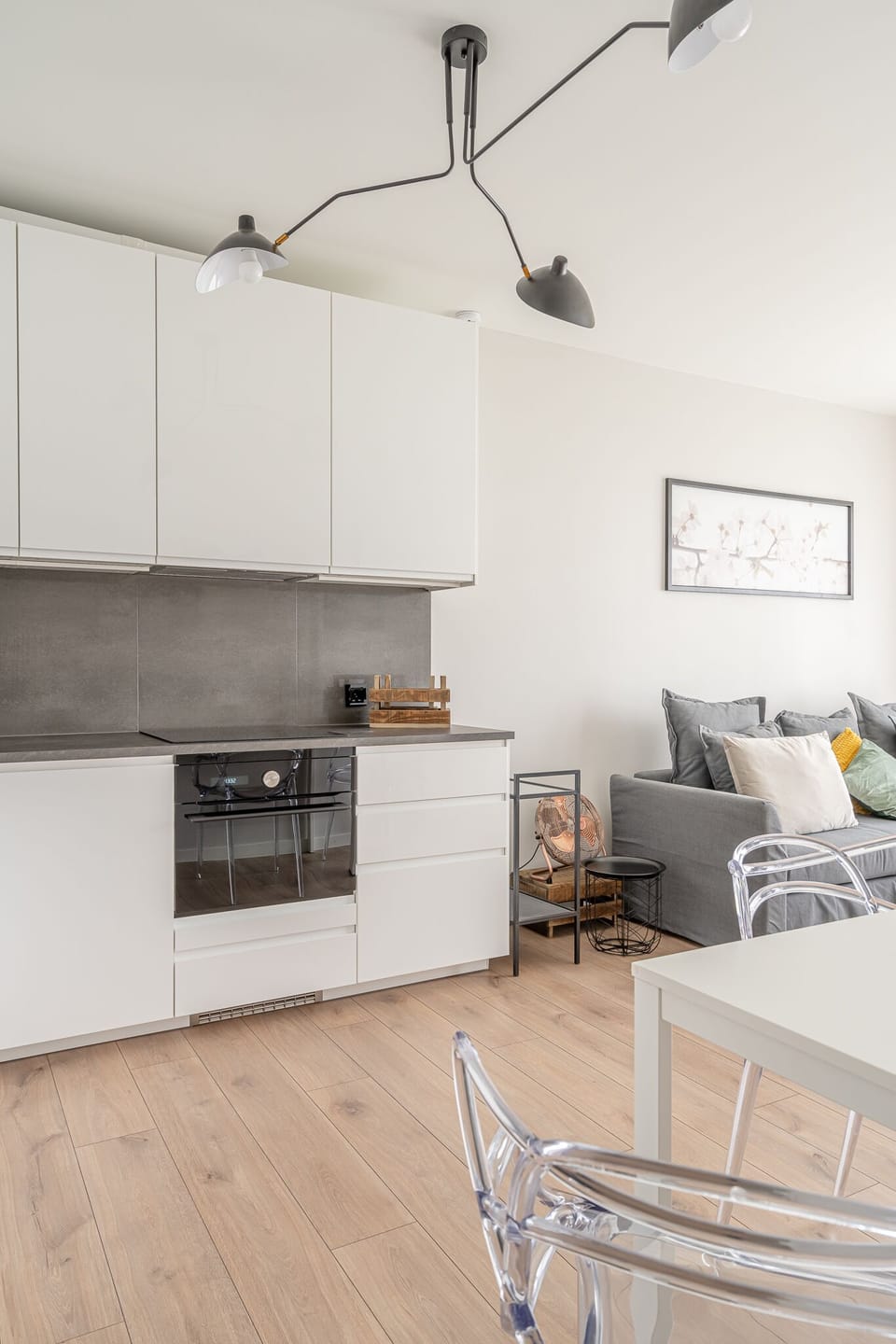 City Apartment | Private kitchenette | Fridge, stovetop, espresso maker, coffee/tea maker