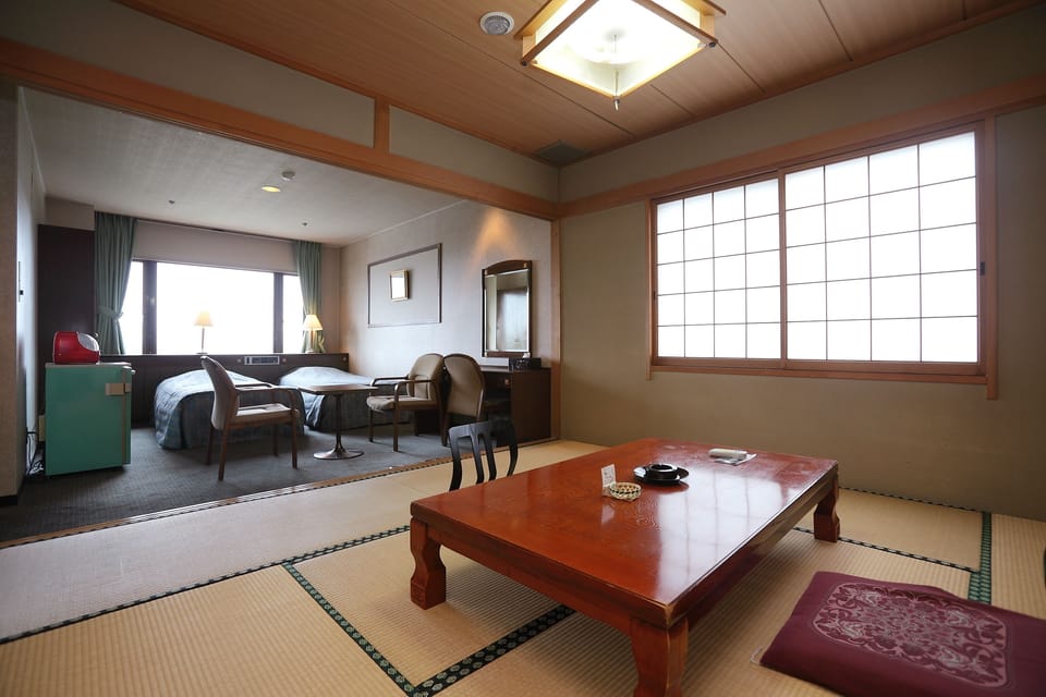 Japanese Western Room  | Desk, WiFi (free)