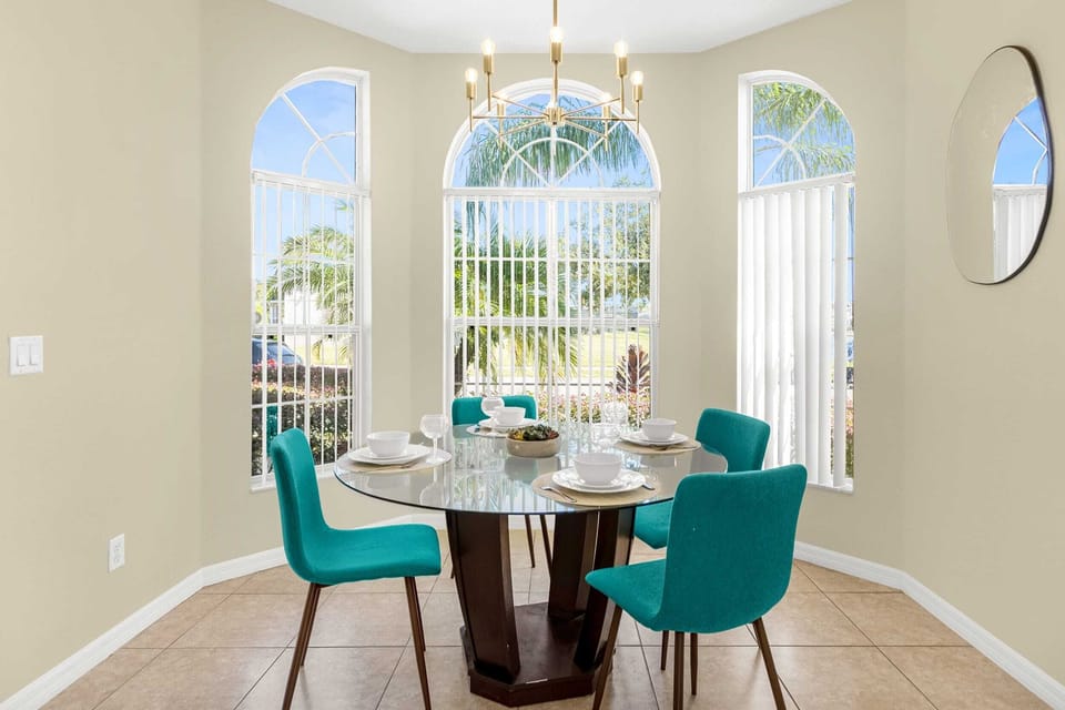 Breakfast Nook