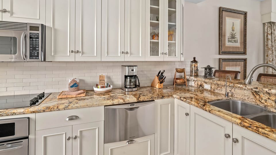 Kapalua Bay Villas #35B2 - Fully Equipped Kitchen - Parrish Maui