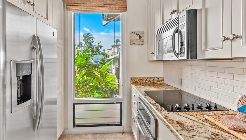 Kapalua Bay Villas #35B2 - Kitchen & Front Side View - Parrish Maui