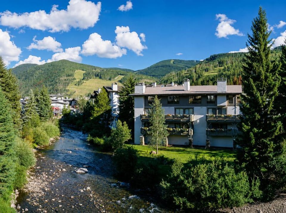 Condo, 2 Bedrooms | Exterior