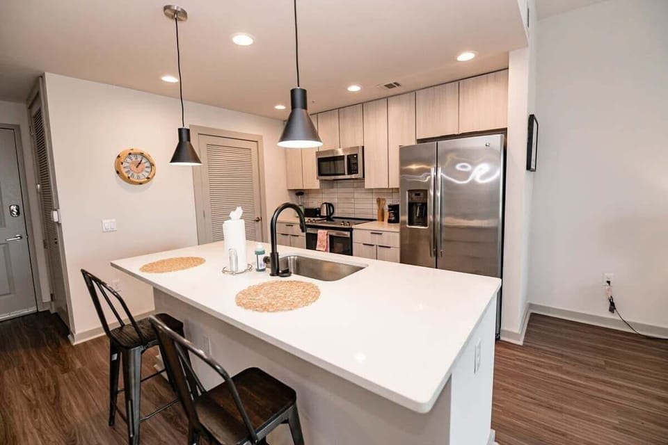 Apartment, 1 Bedroom | Private kitchen | Coffee/tea maker, fridge, oven, electric kettle