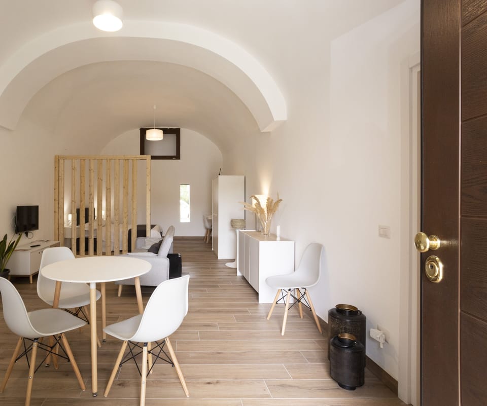 Deluxe Studio | Living area | Smart TV