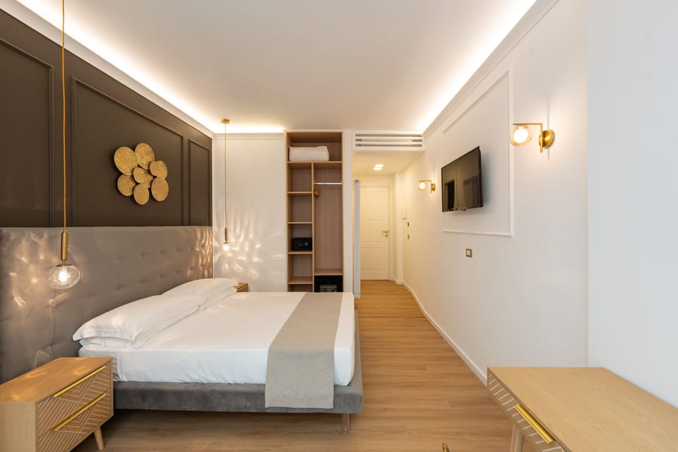 Premium bedding, down comforters, memory foam beds, minibar